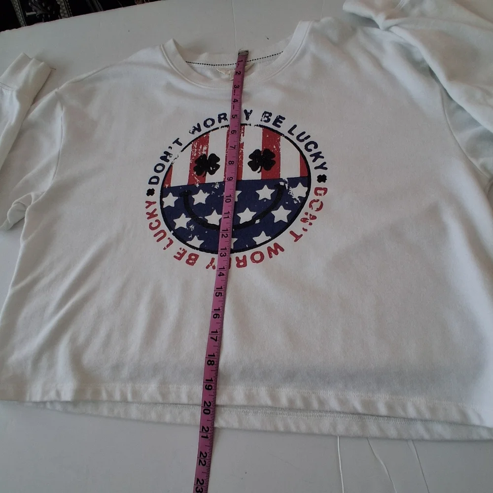 Lucky Brand Don't Worry Be Lucky Cropped Sweatshirt Sz XL_7